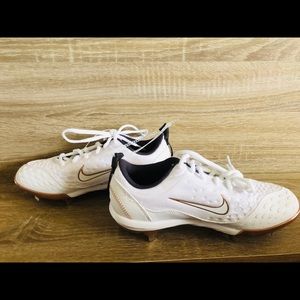 Nike Baseball NEW Hyperdiamond Softball Hyperdia White Cleats